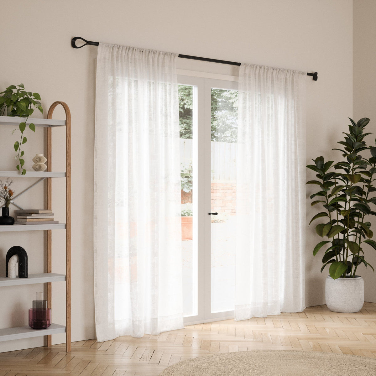 Loop 1 Curtain Rod